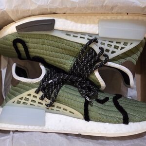 USED Adidas HU NMD Pharrell Williams
Billionaire Boys Club
Men's 8.5